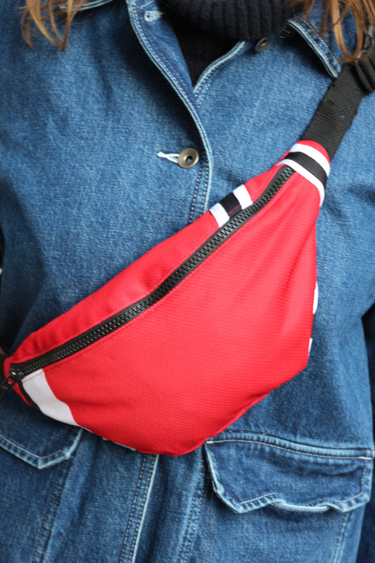 Banane - Maillot rouge